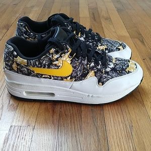 Nike Air Max floral